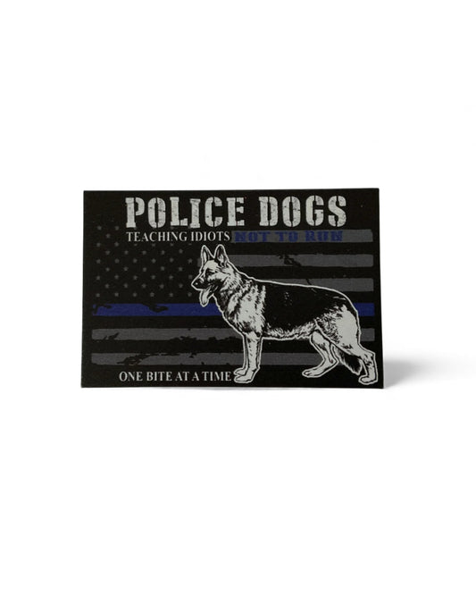 POLICE DOGS MAGNET