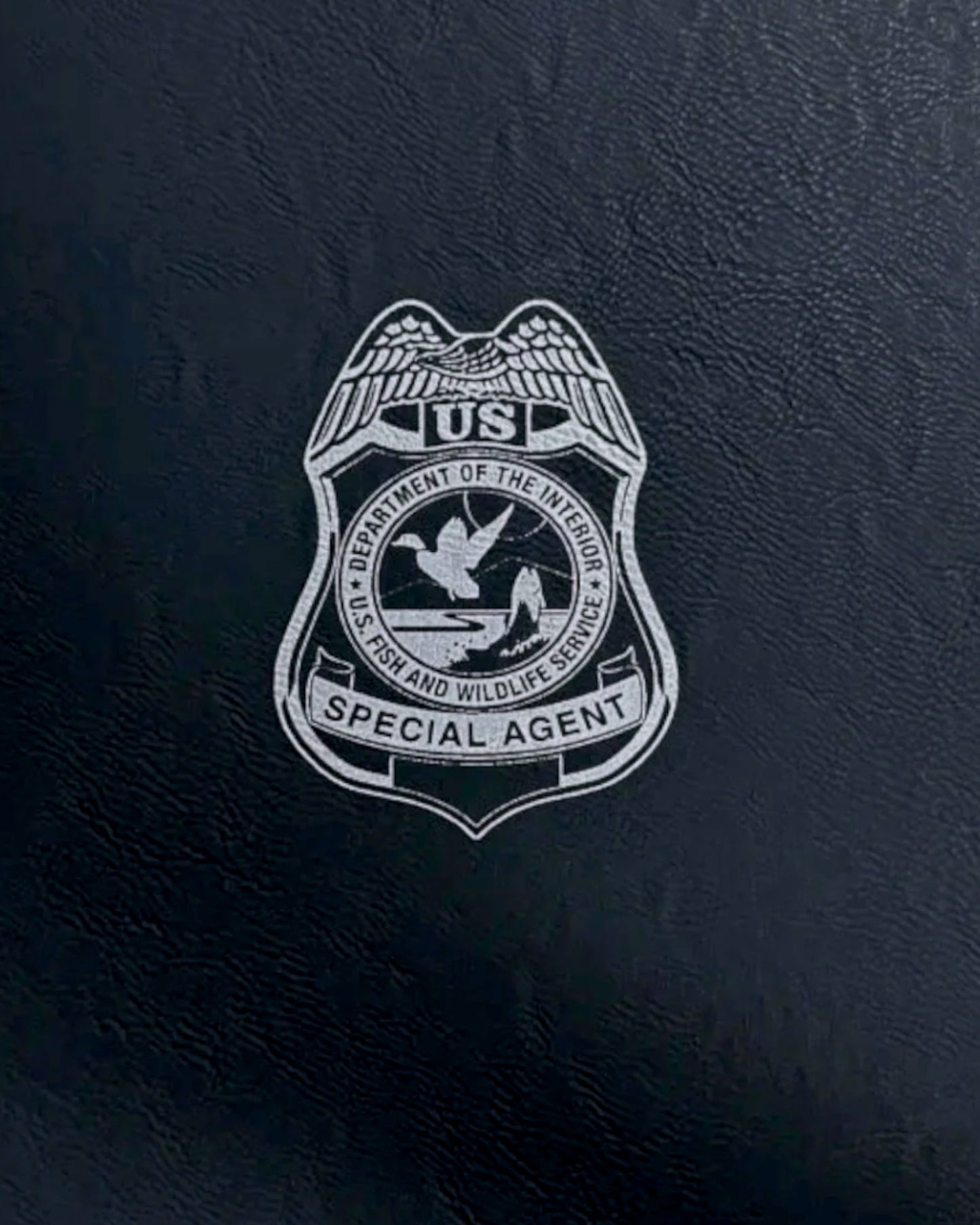 FWS SPECIAL AGENT ZIPPERED LEATHERLETTE  PADFOLIO